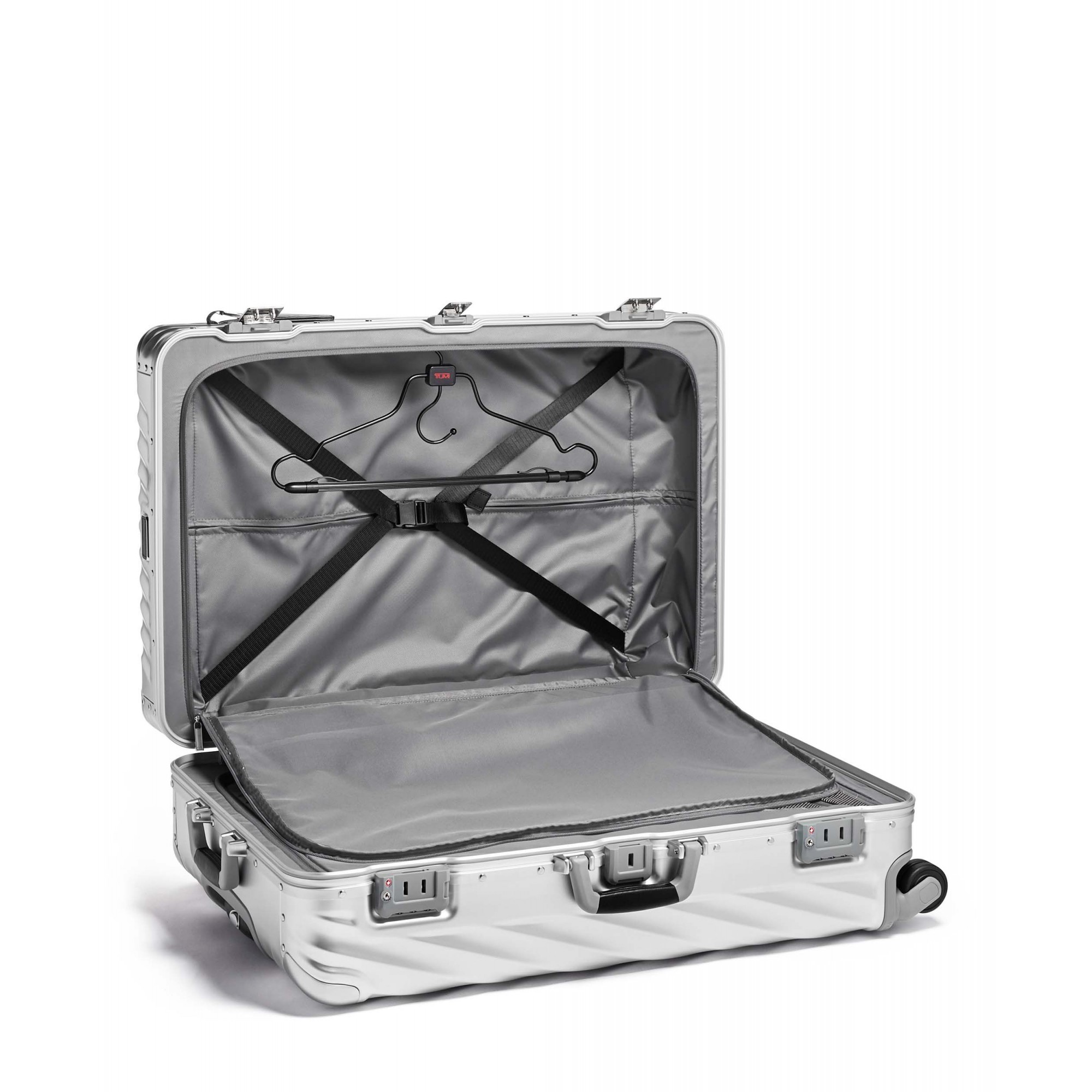 tumi packing case