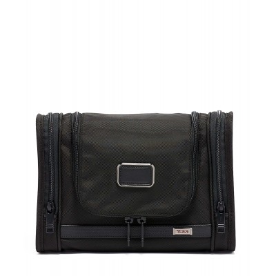 Hanging Travel Kit